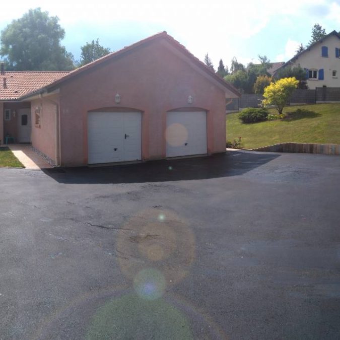 ENROBé NOIR COURS 675X675 | Pasquier TP Aménagement de votre cour. Sainte-Marie-aux-Mines 23