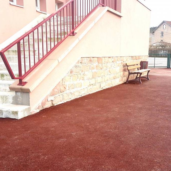 ENROBE ROUGE 675X675 | Pasquier TP Aménagement de votre cour. La Bresse 22